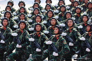 Highlights of Vietnam's 50th National Reunification Military Parade - image 8