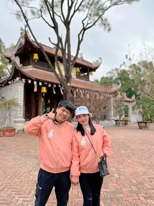 Meet Ngoc Ha: The Talented Dancer and Supportive Wife of Comedian Trung Ruoi - image 5