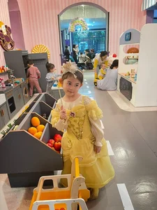 Mai Ho's Daughter Stuns with Beautiful Features and Future Pageant Potential - image 9