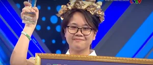 Road to Olympia: Female Student from Quang Tri Claims a Convincing Victory - image 7
