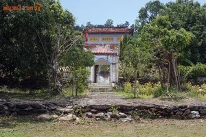 Exploring the History of the Most Famous Ancient Temple in Phu Yen - image 0