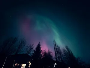 Solar Storms Trigger Spectacular Northern Lights Displays Across Northern Hemisphere - image 3