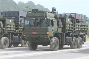 Vietnam Showcases Advanced Domestic Missiles and UAVs at A80 Military Rehearsal - image 2