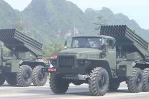 Vietnam Showcases Advanced Domestic Missiles and UAVs at A80 Military Rehearsal - image 15