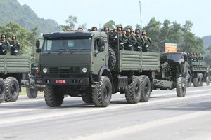 Vietnam Showcases Advanced Domestic Missiles and UAVs at A80 Military Rehearsal - image 9