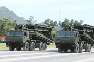Vietnam Showcases Advanced Domestic Missiles and UAVs at A80 Military Rehearsal - image 3
