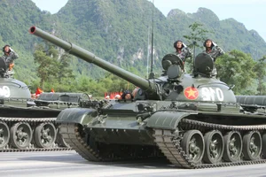 Vietnam Showcases Advanced Domestic Missiles and UAVs at A80 Military Rehearsal - image 28
