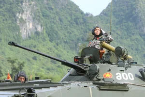 Vietnam Showcases Advanced Domestic Missiles and UAVs at A80 Military Rehearsal - image 19