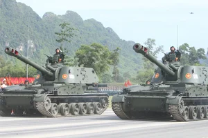 Vietnam Showcases Advanced Domestic Missiles and UAVs at A80 Military Rehearsal - image 8