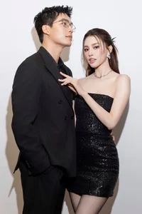 Quoc Anh and Tieu Vy Showcase Matching Fashion Styles - image 3
