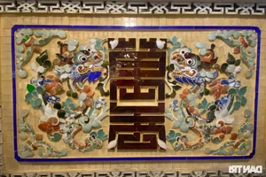Exploring the Magnificent Architecture of Khai Dinh Tomb in Hue - A Masterpiece of Vietnamese History - image 5