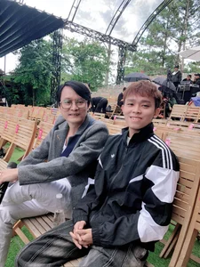 Vietnamese Celeb News: Kinh Quoc Addresses Rumors and Ha Anh’s Mother Vacation Scam - image 0
