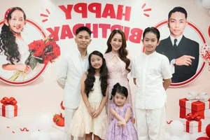 Vietnamese Celeb News: Kinh Quoc Addresses Rumors and Ha Anh’s Mother Vacation Scam - image 31