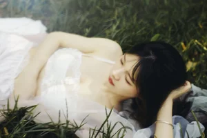 YiTuYu Art Language Vol.9812: Exploring the Aesthetic Beauty of Dong Dong (38P) - image 20