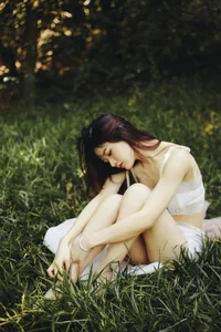 YiTuYu Art Language Vol.9812: Exploring the Aesthetic Beauty of Dong Dong (38P) - image 29