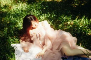 YiTuYu Art Language Vol.9812: Exploring the Aesthetic Beauty of Dong Dong (38P) - image 32