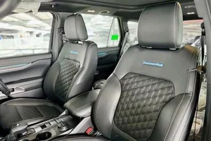 Ford Everest 2.3L EcoBoost Petrol Variant Set for Vietnam Launch - image 4