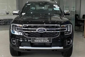 Ford Everest 2.3L EcoBoost Petrol Variant Set for Vietnam Launch - image 0