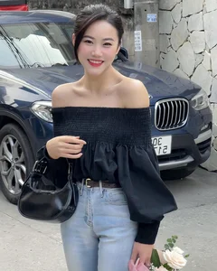 Meet the Viral Football Fan from Phu Tho Taking Social Media by Storm with Her Passion - image 3
