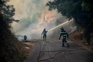 AI Technology Takes the Lead in Fighting Mediterranean Wildfires This Summer - image 2