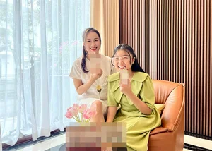 Actress Hong Diem's Daughter Stuns Fans with Her Elegant and Graceful Growth - image 2