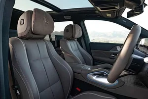 2026 Mercedes-Benz GLS: The S-Class of SUVs Returns with New Luxury - image 9