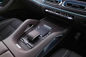 2026 Mercedes-Benz GLS: The S-Class of SUVs Returns with New Luxury - image 6