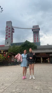Vietnamese Celeb News: Hoa Minzy's Heartfelt Visit and Ho Ngoc Ha's Glamour - image 25