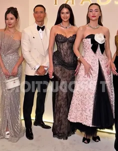 Vietnamese Celeb News: Hoa Minzy's Heartfelt Visit and Ho Ngoc Ha's Glamour - image 24