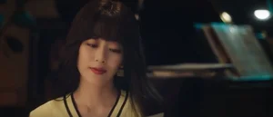 Ageless 39-Year-Old K-Drama Actress Captivates Fans with Flawless Crying Scene - image 2