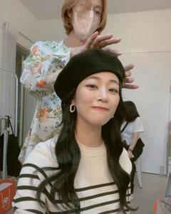 Ageless 39-Year-Old K-Drama Actress Captivates Fans with Flawless Crying Scene - image 8