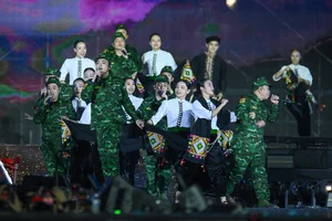 Emotional Highlights from the Call Me by Fire Vietnam Concert - image 6