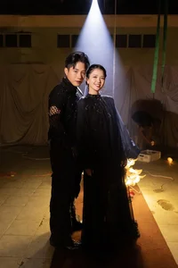 Suni Ha Linh Debuts Bold New Look in Castaway MV Amid Sisters Who Make Waves Rumors - image 4