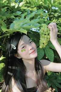 YiTuYu Art Language Vol.10570 featuring Xing Yun Tang Yuan - image 1