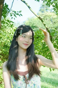 YiTuYu Art Language Vol.10570 featuring Xing Yun Tang Yuan - image 0