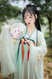YiTuYu Art Language Vol 9658: Ye Ying Portrait Photography Showcase - image 0