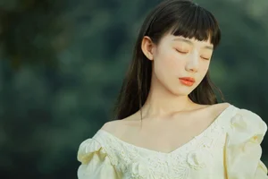 Model Jia Yue Captivates in the Latest YiTuYu Art Language Vol.10528 - image 1