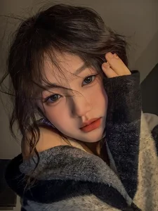 The Gentle Aesthetic: Exploring Modern Chinese Beauty Portraits - image 21