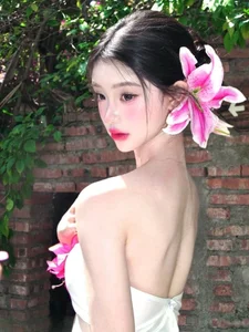 The Gentle Aesthetic: Exploring Modern Chinese Beauty Portraits - image 24