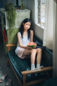 YiTuYu Art Language Vol.9690 Le Le Le: 26P Stunning Visuals - image 2
