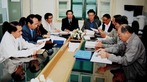 Professor Dr. Tran Nghi: Cultivating Scientific Knowledge on Rocky Paths - image 4