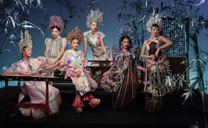 Vietnamese Beauty Queens Honor Traditional Cải Lương Opera in Stunning New Fashion Gallery - image 5