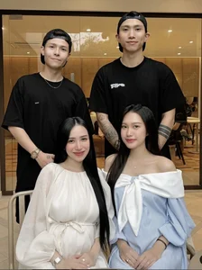 Two High-Society Moms Turn Heads with Matching Luxury Outfits - image 2