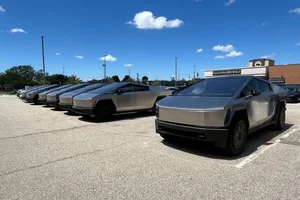 Tesla Cybertruck Inventory Surges: New Incentives to Boost Sales - image 0