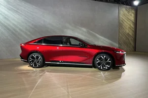Tesla Cybertruck Inventory Surges: New Incentives to Boost Sales - image 3