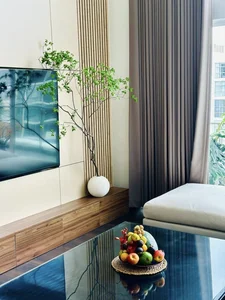 Inside the Luxurious Duplex Apartment of a Famous Singer - image 4