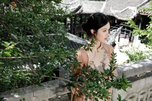 Elegant Portraiture: Zi Han in YiTuYu Art Language Vol.5019 Gallery - image 15