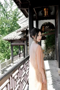 Elegant Portraiture: Zi Han in YiTuYu Art Language Vol.5019 Gallery - image 1