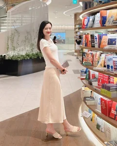 Volleyball Beauty Thu Hoai Reveals Her Boyfriend, Wedding Bells Ringing Soon - image 4