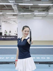 Volleyball Beauty Thu Hoai Reveals Her Boyfriend, Wedding Bells Ringing Soon - image 3